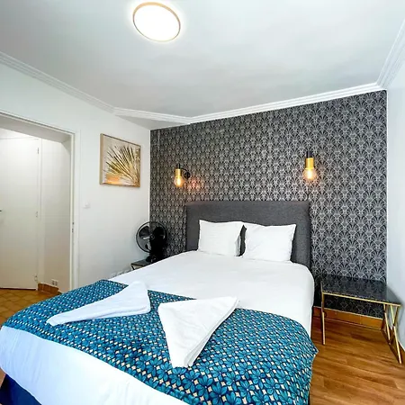 02 - Faubourg Apartamento Paris