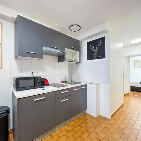 Apartamento 02 - Faubourg Paris